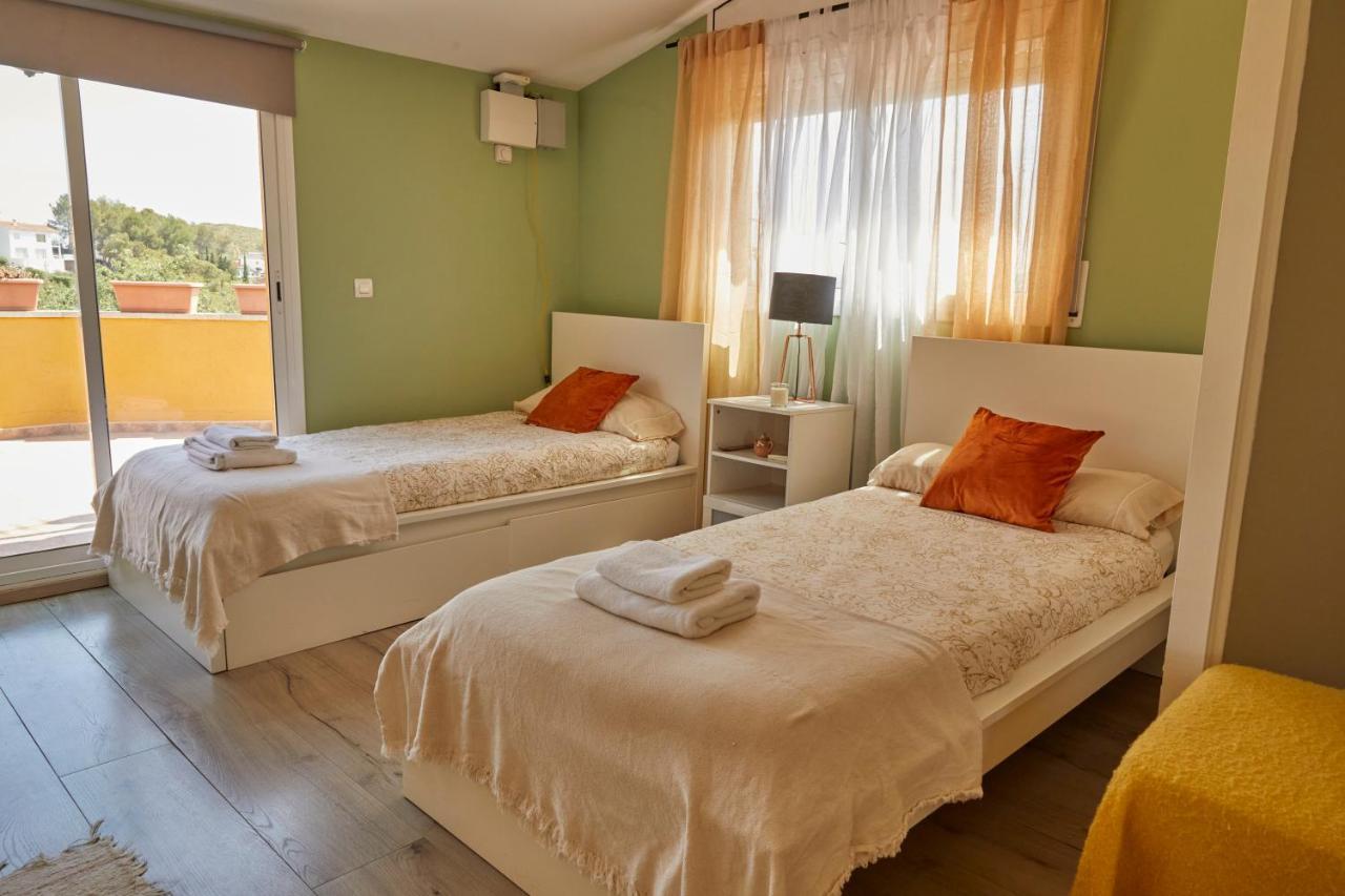 Amazing Vila Close To Sitges, Jacuzzi, Swimming Pool & Exellent Views Olivella Extérieur photo